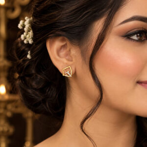 DIAMOND EARRING