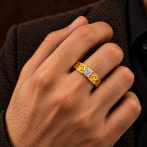 G.RING DIAMOND